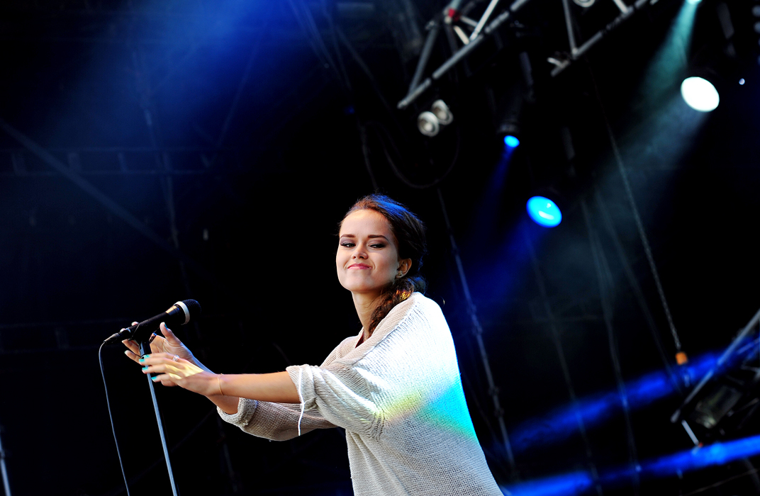 Popaganda,  Amanda Mair, Festival24